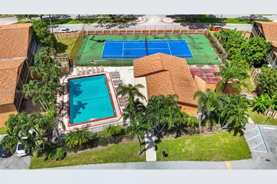 8033 NW 29th Street, Sunrise, FL 33322 - Photo 4