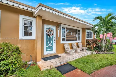 3825 NW 193rd Ter, Miami Gardens, FL 33055 - Photo 2