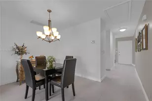 8809 Belle Aire Dr, Boca Raton, FL 33433 - Photo 8