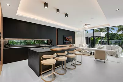 13225 Arch Creek Terr, North Miami, FL 33181 - Photo 18