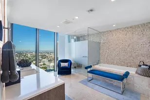 88 SW 7th St, Miami, FL 33130 - Photo 24