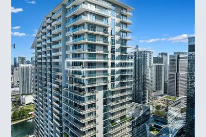 88 SW 7th St #3801, Miami, FL 33130 - Photo 2