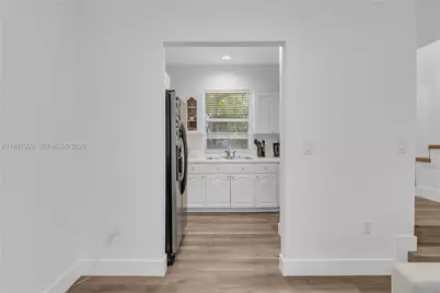 3067 Center St #17, Miami, FL 33133 - Photo 2