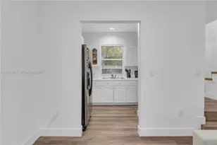 3067 Center St, Miami, FL 33133 - Photo 2