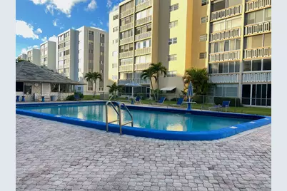 301 NE 14th Ave #608, Hallandale Beach, FL 33009 - Photo 18