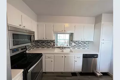 301 NE 14th Ave #608, Hallandale Beach, FL 33009 - Photo 2