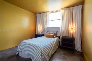 1801 S Treasure Dr, North Bay Village, FL 33141 - Photo 2