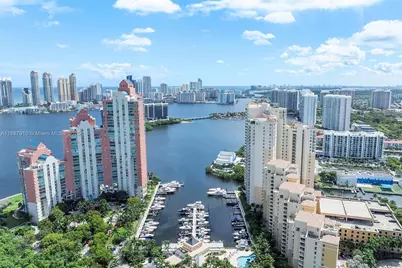 3340 NE 190th St #PH1808, Aventura, FL 33180 - Photo 10