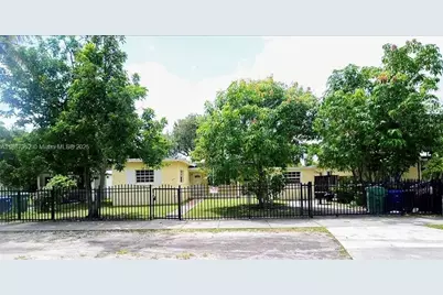 298 NW 104th St, Miami, FL 33150 - Photo 1
