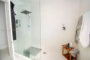 6320 NW 104th Path, Doral, FL 33178 - Photo 38