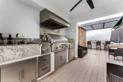 10354 NW 64th St, Doral, FL 33178 - Photo 30