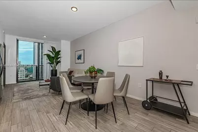 398 NE 5th St #1518, Miami, FL 33132 - Photo 10