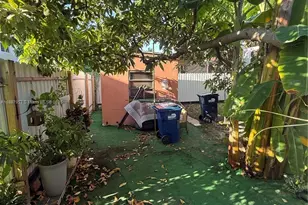 910 SW 104th Ave, Miami, FL 33174 - Photo 8