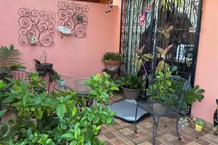 910 SW 104th Ave, Miami, FL 33174 - Photo 2