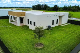 17372 SW 287th St, Homestead, FL 33030 - Photo 2