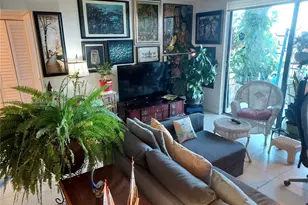 1400 St Charles Pl, Pembroke Pines, FL 33026 - Photo 24