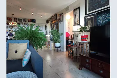 1400 Saint Charles Pl #623, Pembroke Pines, FL 33026 - Photo 20