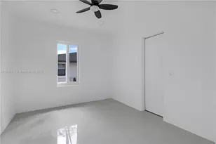 667 NW 14th St, Florida City, FL 33034 - Photo 12