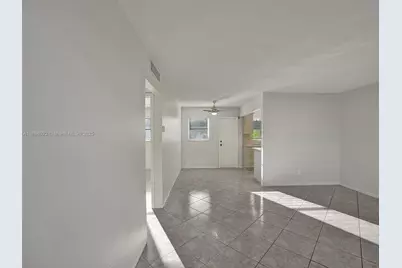 5112 Hollywood Blvd #7, Hollywood, FL 33021 - Photo 6