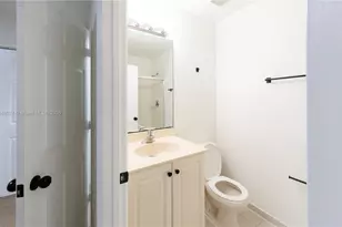 4130 Napoli Lake Dr, Riviera Beach, FL 33410 - Photo 12