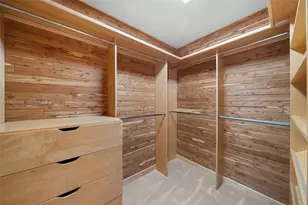 520 Brickell Key Dr, Miami, FL 33131 - Photo 30