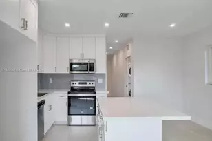 6329 SW 23rd St, Miami, FL 33155 - Photo 2