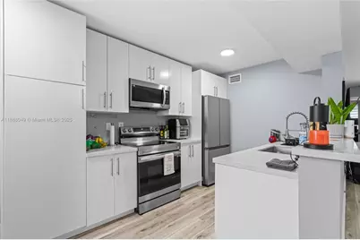 4624 NW 97th Pl #252, Doral, FL 33178 - Photo 12