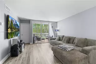 4624 NW 97th Pl, Doral, FL 33178 - Photo 8