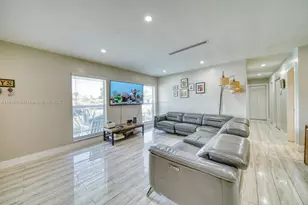 9104 SW 180th St, Palmetto Bay, FL 33157 - Photo 14