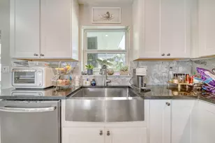 9104 SW 180th St, Palmetto Bay, FL 33157 - Photo 10