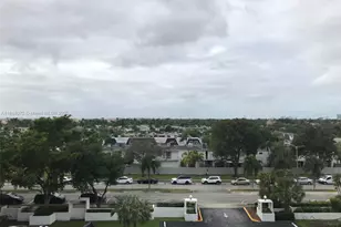 1000 Parkview Dr, Hallandale Beach, FL 33009 - Photo 10
