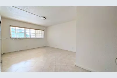 3090 N Course Dr #304, Pompano Beach, FL 33069 - Photo 10