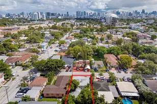 810 NW 24th Ct, Miami, FL 33125 - Photo 4