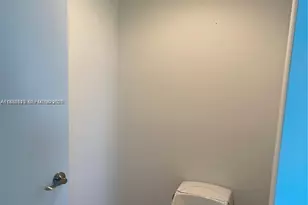 15051 Royal Oaks Ln, North Miami, FL 33181 - Photo 16