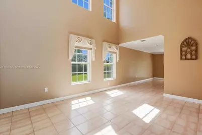 11230 SW 59th Pl, Cooper City, FL 33330 - Photo 8