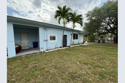 1090 NW 112th St, Miami, FL 33168 - Photo 6