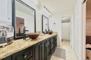 10620 SW 67th St, Miami, FL 33173 - Photo 24