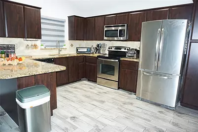 7952 NW 51st Ct, Lauderhill, FL 33351 - Photo 16