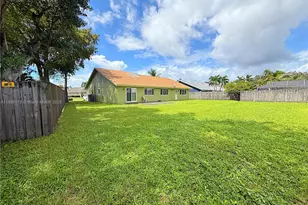 7952 NW 51st Ct, Lauderhill, FL 33351 - Photo 22