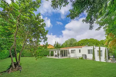 4455 Alton Rd, Miami Beach, FL 33140 - Photo 20