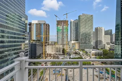 185 SE 14 Ter #1709, Miami, FL 33131 - Photo 14