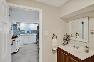 291 NW 95th St, Miami, FL 33150 - Photo 18