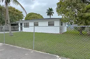 18711 SW 316th Terrace, Homestead, FL 33030 - Photo 2