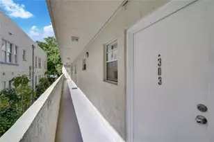 1615 Meridian Ave, Miami Beach, FL 33139 - Photo 2