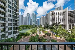 520 Brickell Key Dr, Miami, FL 33131 - Photo 2