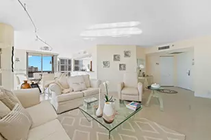 19101 NE 36th Ct, Aventura, FL 33180 - Photo 8