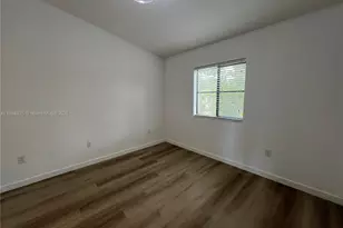 22641 SW 88th Pl, Cutler Bay, FL 33190 - Photo 8