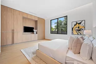 270 NE 46th St, Miami, FL 33137 - Photo 18