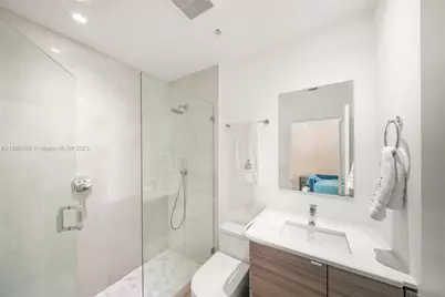 90 S Prospect Dr, Coral Gables, FL 33133 - Photo 36