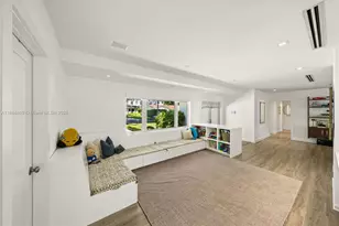 90 S Prospect Dr, Coral Gables, FL 33133 - Photo 18